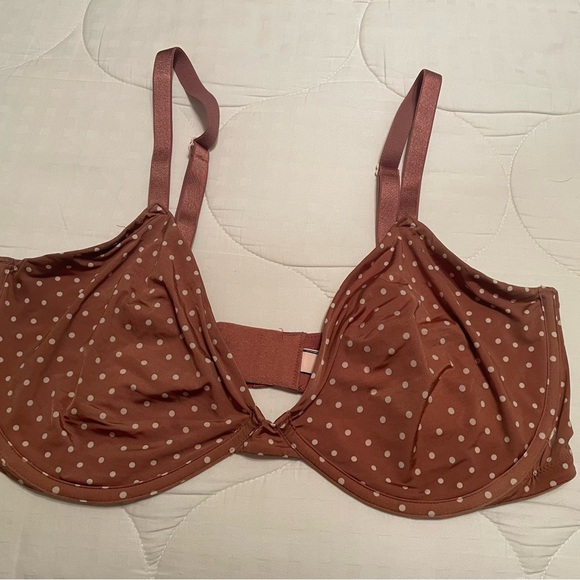 Victoria's Secret Unlined Demi Brown Polka Dot Bra - Picture 6 of 9